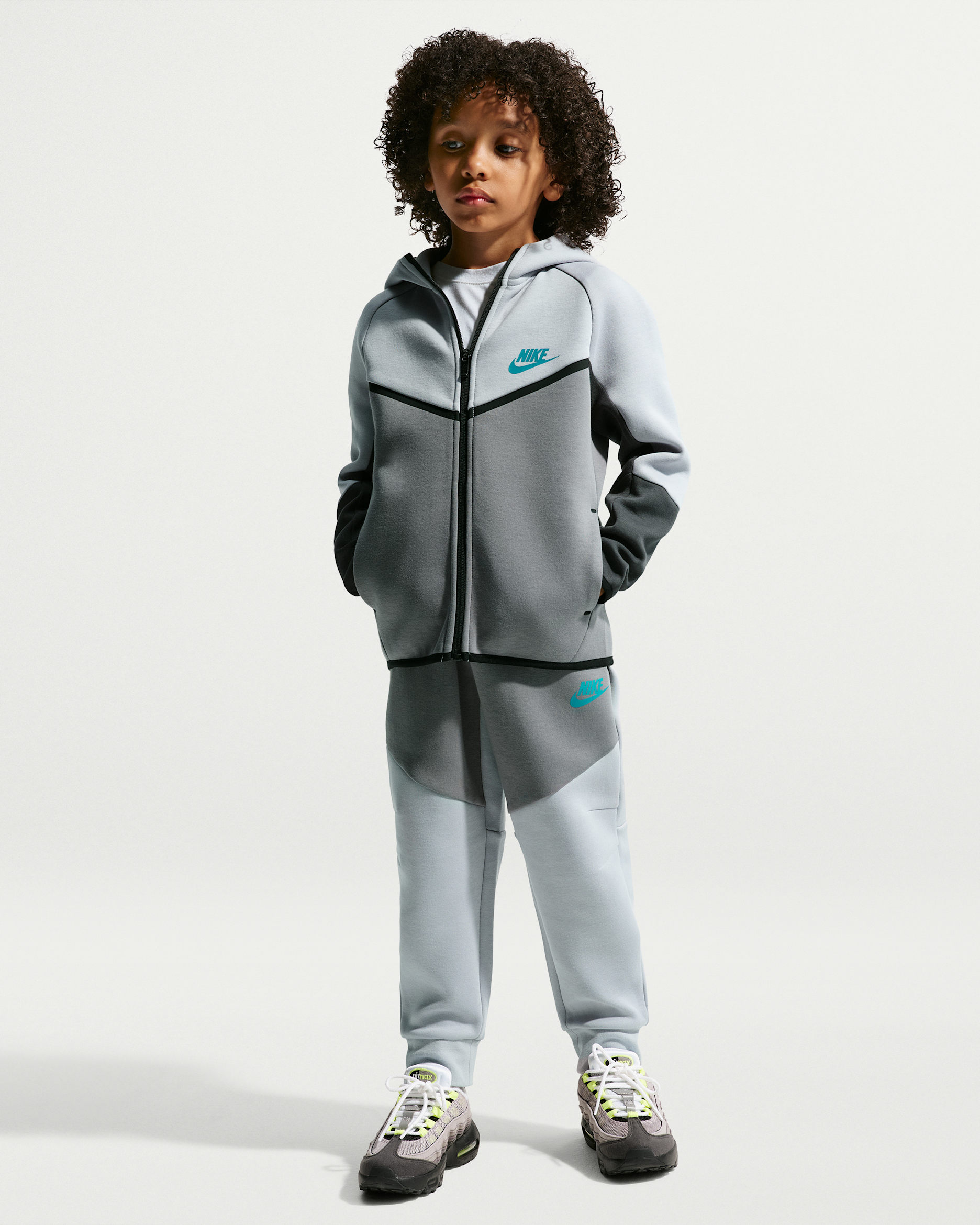 Nike Sportswear Little Kids' Tech Fleece 2-Piece Full-Zip Set